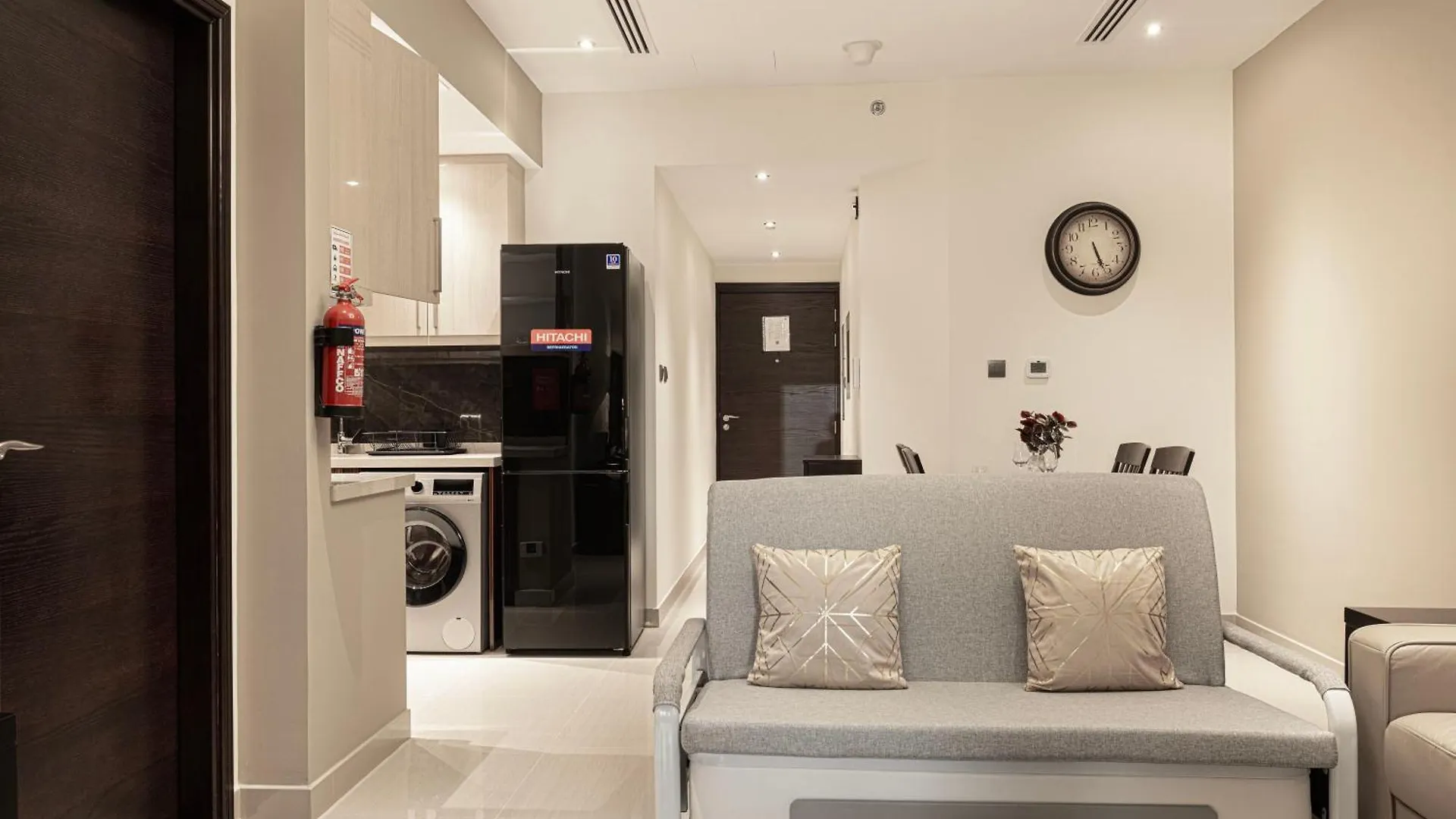 Luxurious Downtown Oasis By Burj Khalifa And Dubai Mall Apartment United Arab Emirates