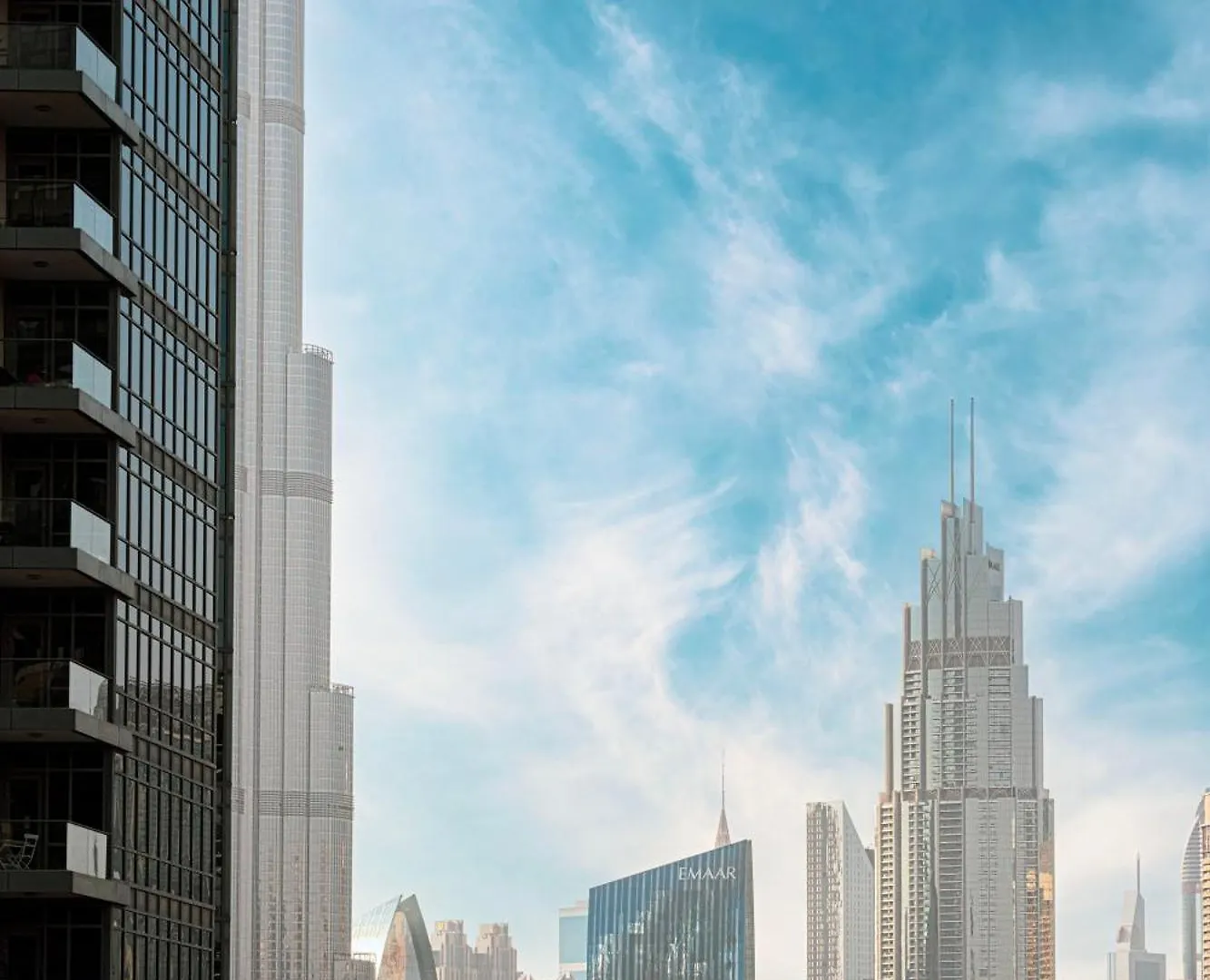 Luxurious Downtown Oasis By Burj Khalifa And Dubai Mall Apartment United Arab Emirates